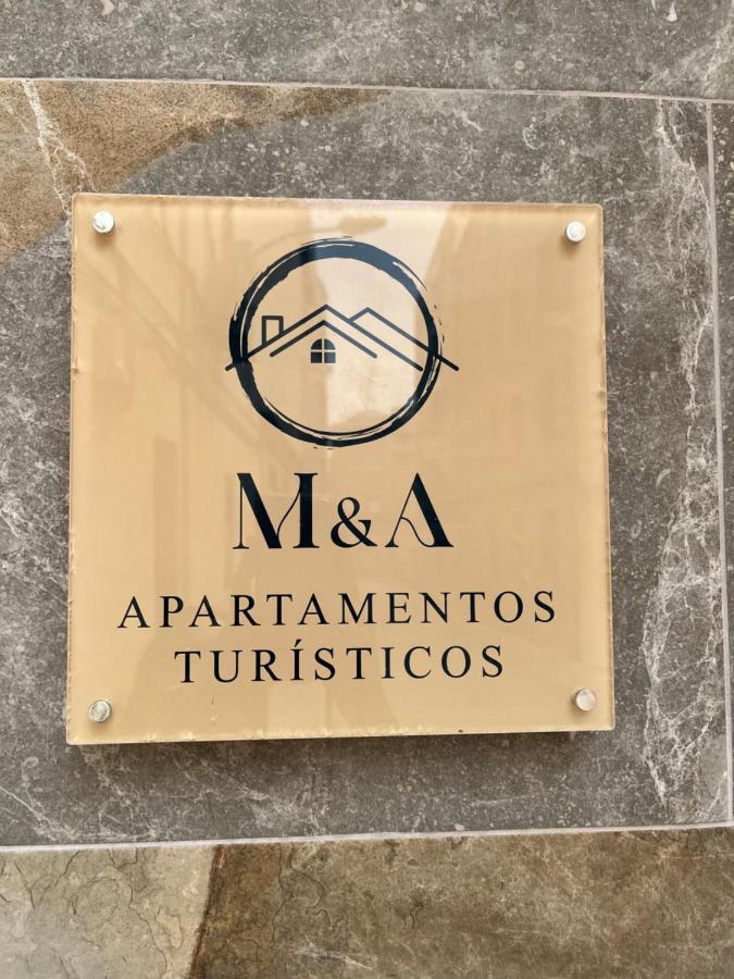 M & A Apartamentos Turisticos 萨拉曼卡 外观 照片